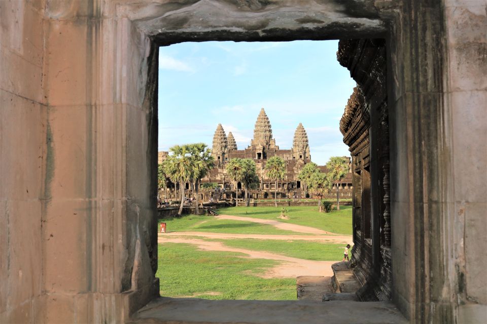 Siem Reap: Full-Day Temples W/ Private Transport - Key Points