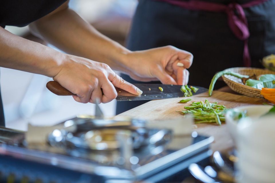 Siem Reap: Khmer Cooking Class at a Local's Home - Key Points