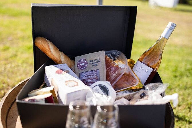 Sirromet Winery Ultimate Winery Experience - Picnic at Sirromet for Two - Key Points