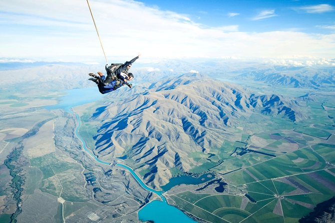 Skydive Mt. Cook - 45 Seconds of Freefall From 13,000ft - Key Points