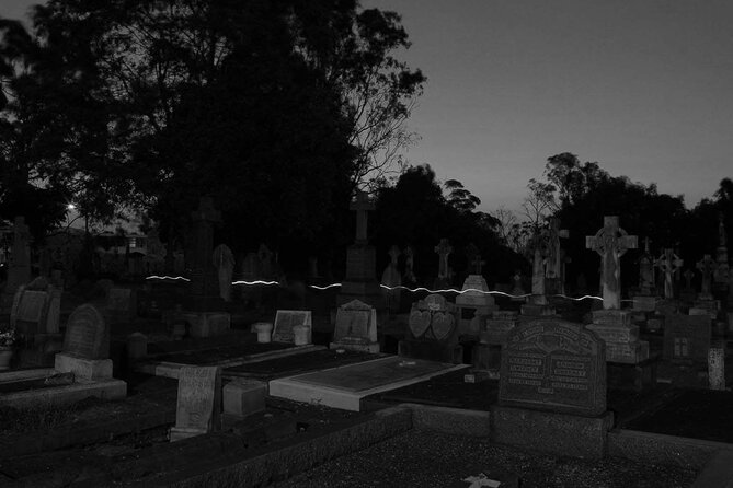 South Brisbane Cemetery Ghost Tour - Key Points