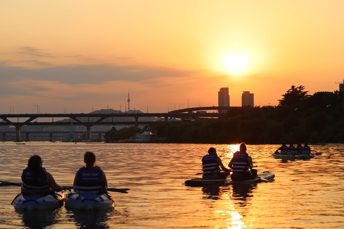 Stand Up Paddle Board (SUP) and Kayak Activities in Han River - Key Points