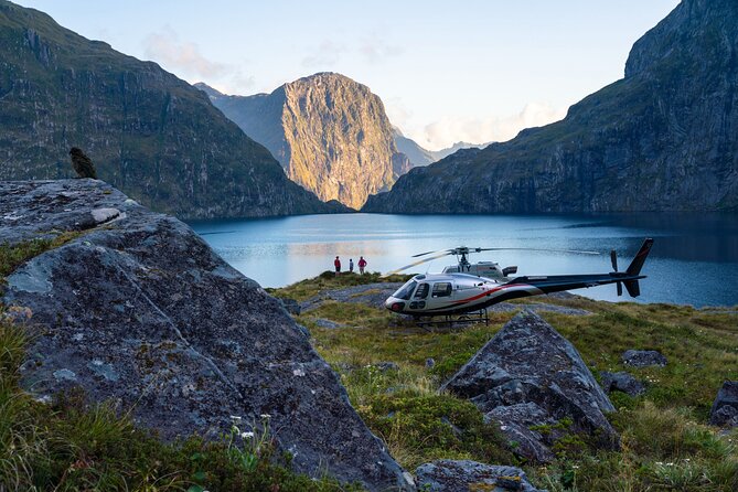 Sutherland Falls Helicopter Scenic Flight From Milford Sound - Key Points