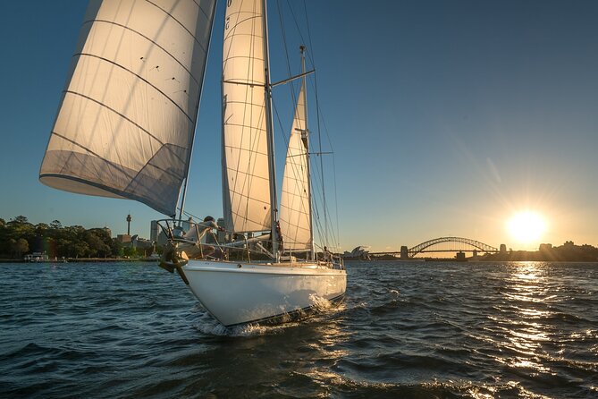 Sydney Harbour Sunset Cruise Classic Yacht - Key Points