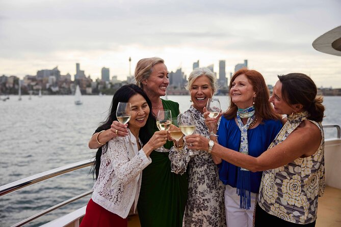 Sydney Harbour Sunset Dinner Cruise - Key Points