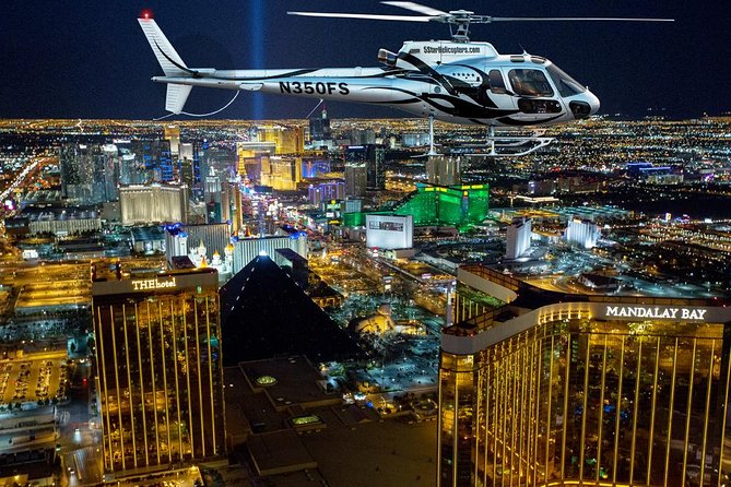 VIP Helicopter Strip Flight With Eiffel Tower Dinner - Key Points