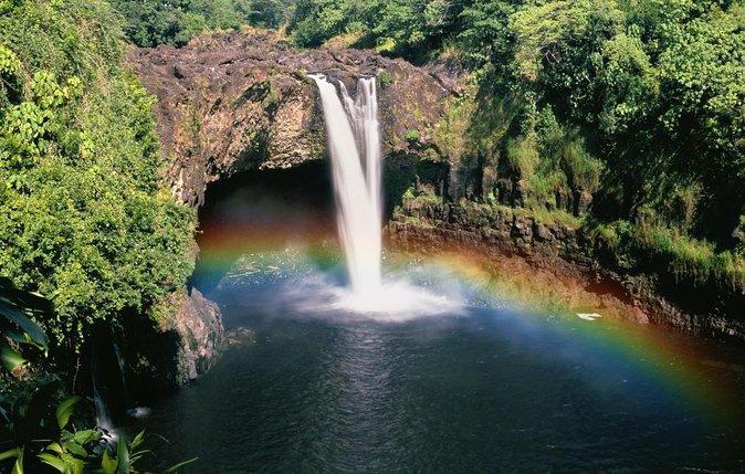 Waikoloa Small-Group Volcanoes NP Geologist-led Tour  - Big Island of Hawaii - Key Points