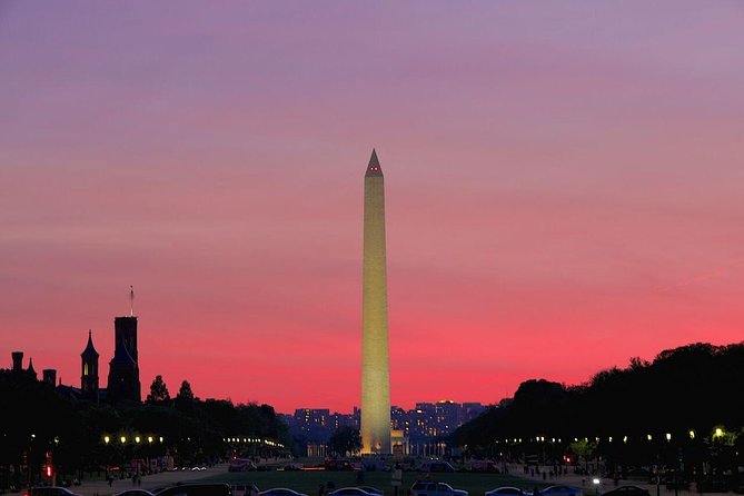 Washington DC Monuments by Moonlight Tour by Trolley - Key Points