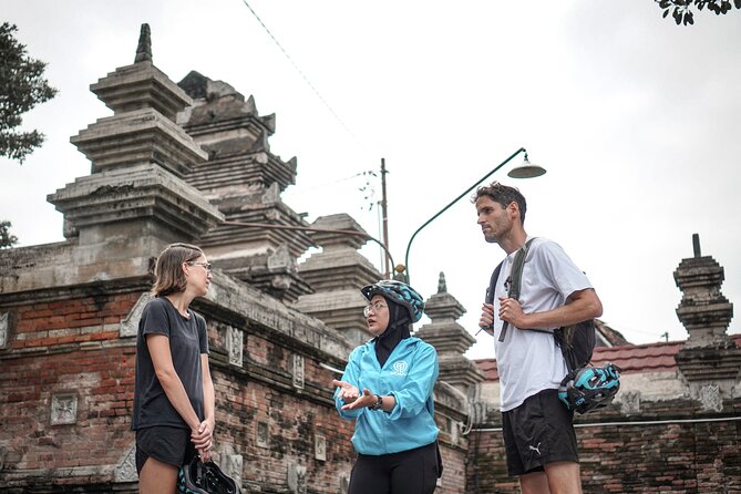 Yogyakarta Private Guided Cycling Tour—the Royal Route - Key Points