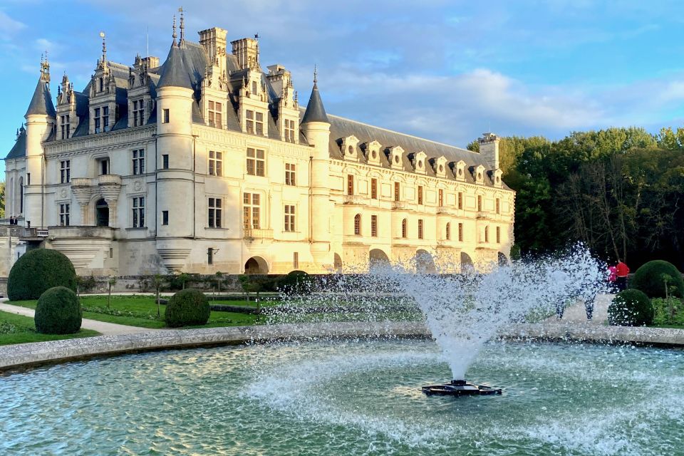 2 Days VIP Individually 6 Loire Castles From Paris Mercedes - Itinerary - Day 1