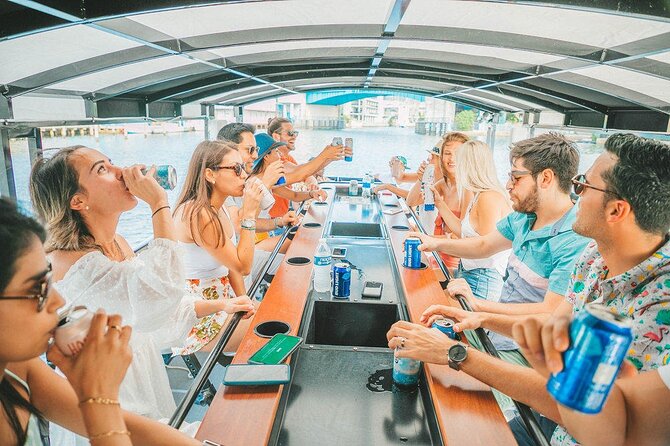 2-Hour Houston Pedal Party Barge With a Licensed Captain - Experience Details