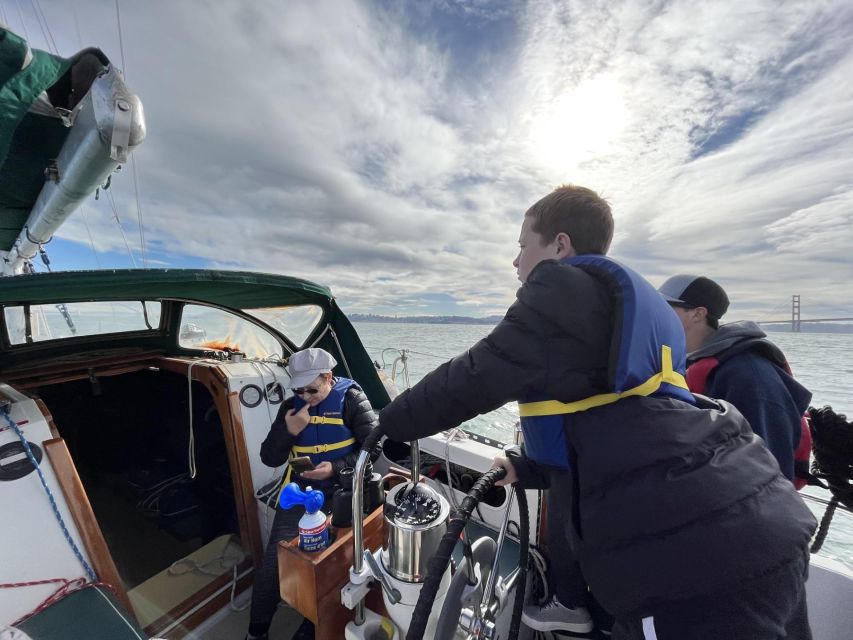 2hr – SUNSET Sailing Experience on San Francisco Bay