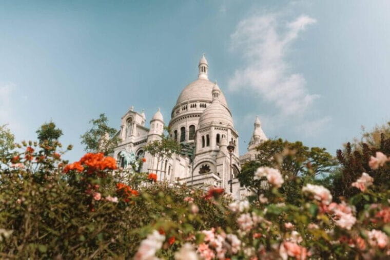 4 Hours Marais and Montmartre in Paris With Hotel Pickup