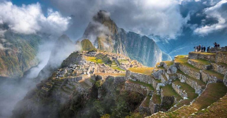 4Days in Cusco-Sacred Valley+Maras-Moray+Machu Picchu+Hotel