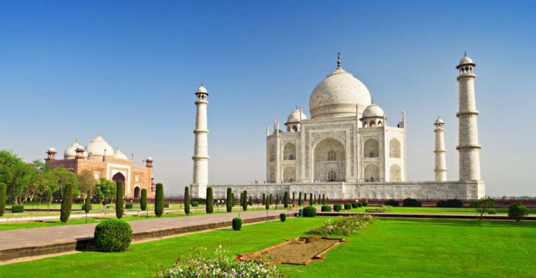 All Inclusive Taj Mahal Tour by Gatiman Train From Delhi