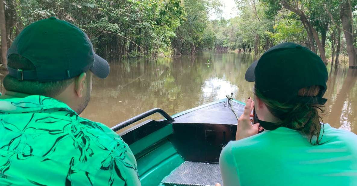 Amazonas: Boat Ride With a Local Amazonian