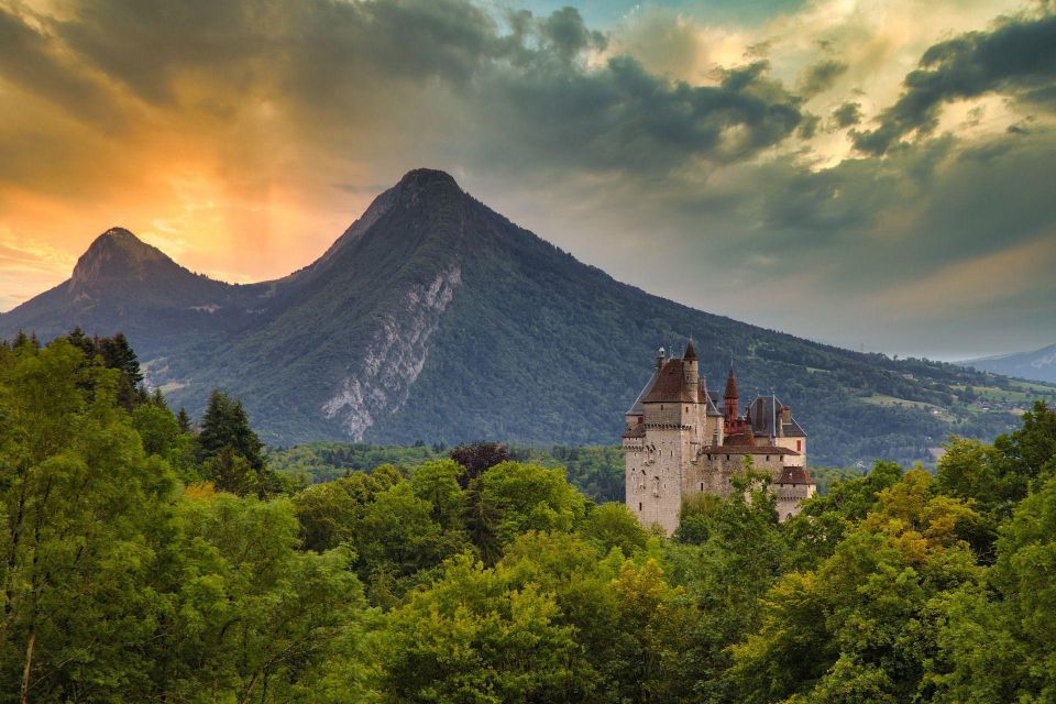 Annecy: Private Guided Walking Tour