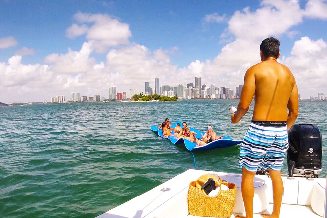 Best Miami Lifestyle Yacht Charter40 Boat Rental Tours Private - Miami Skyline Views on Biscayne Bay
