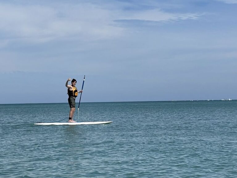 Chicago & North Shore Stand up Paddle Board Lessons & Tour
