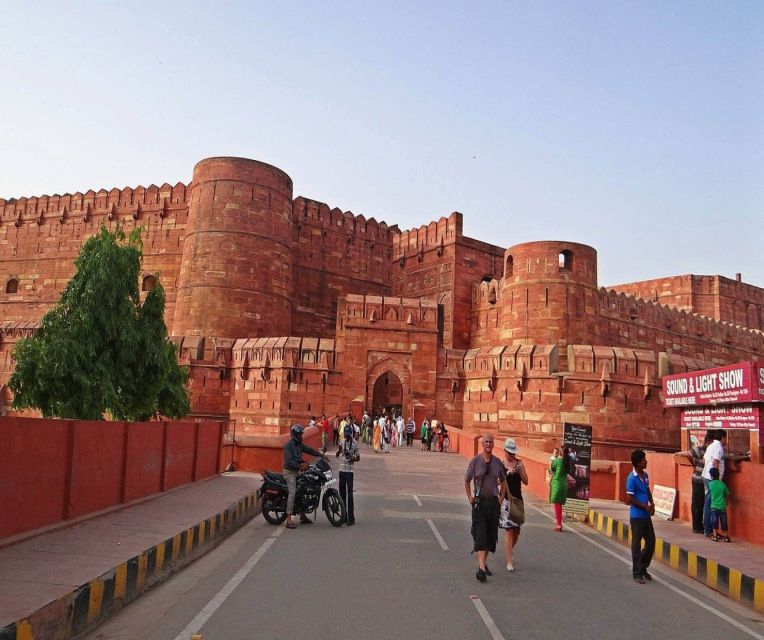 Delhi: Private Taj Mahal & Agra Fort Day Trip With Transfers