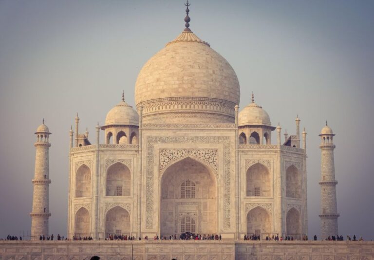 Delhi to Agra Taj Mahal Overnight Tour by Car 1 Night 2 Day