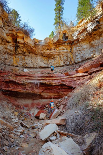 East Zion: Stone Hollow Full-day Canyoneering Tour - Tour Duration and Group Size