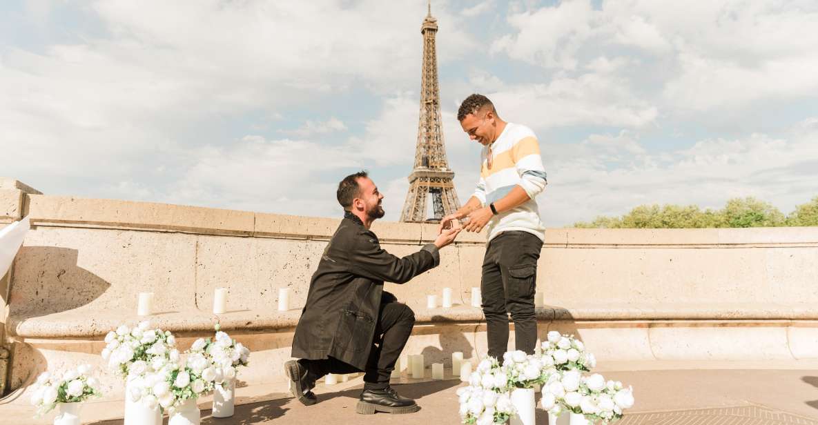 Eiffel Tower Proposal Lgbtqia+ / 1h Photographer - Description and Features