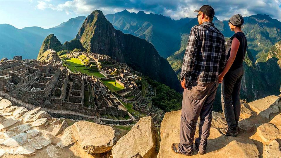 From Aguas Calientes: Machu Picchu Ticket, Guided Tour & Bus - Tour Package Details