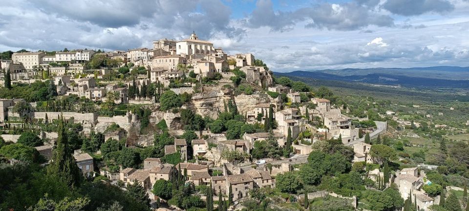 From Aix-en-Provence: Luberon Park Lavender Season Tour - Tour Location and Provider