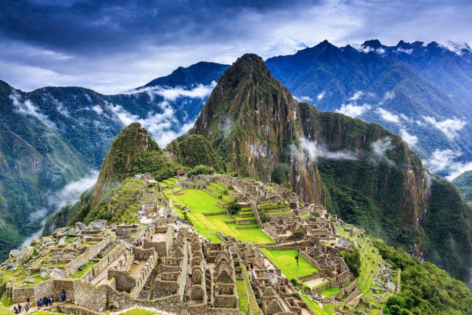 From Cusco || Machu Picchu + Experience the Vistadome Train - Tour Details