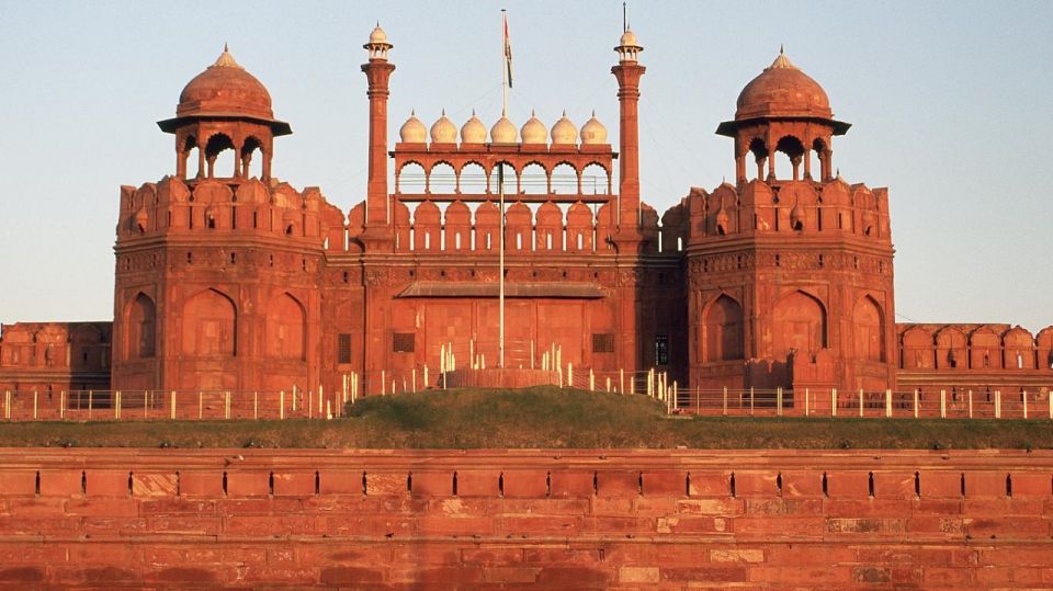 From Delhi: Delhi Agra Tour Package - Itinerary Details