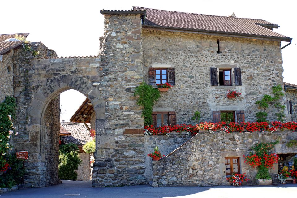 From Geneva: Day Tour to Chamonix & Yvoire Medieval Village - Tour Details
