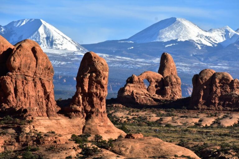 From Moab: Half-Day Arches National Park 4×4 Driving Tour