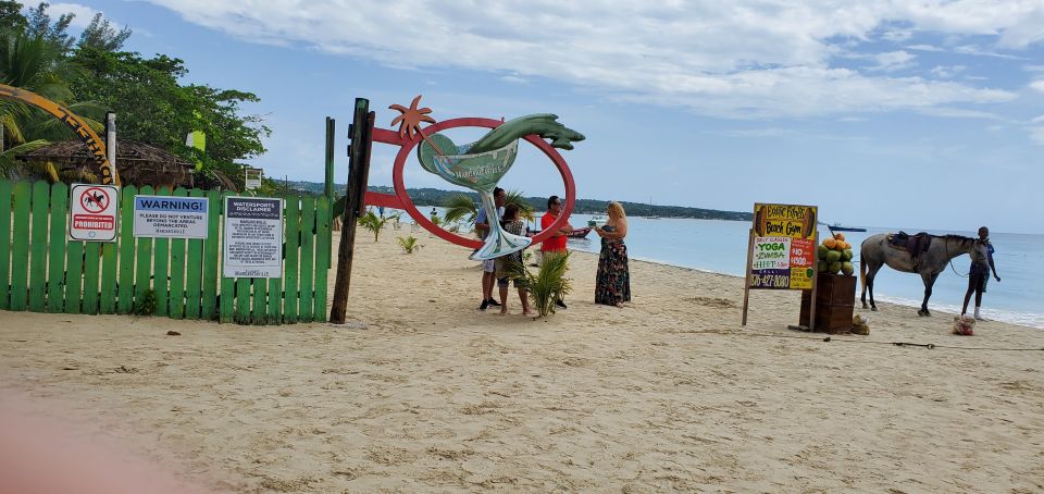 From Montego Bay: Negril Beach & Ricks Cafe Sunset Day Trip - Trip Details