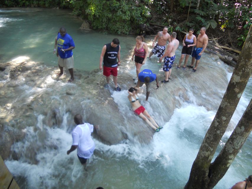 From Ocho Rios: Bob Marley & Dunn’s River Falls 6/7Hour Tour