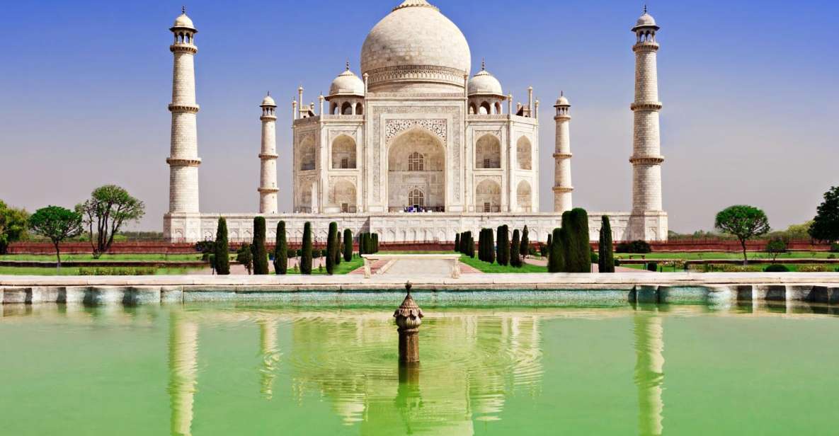 Full Day Taj Mahal & Agra Fort Tour By Gatimaan Train