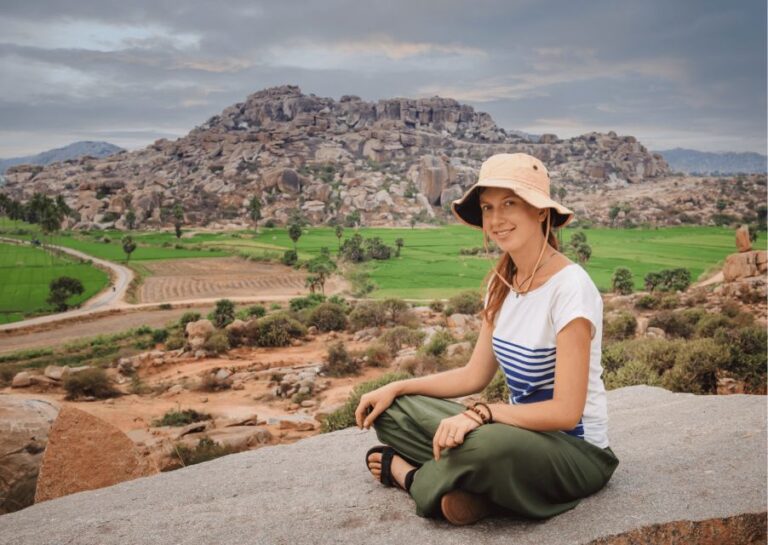 Highlights of Hampi Guided Halfday Tour by Car From Hosapete