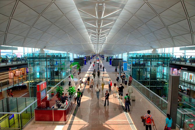 Hong Kong Private Departure Transfer: Hotel or Cruise Terminal to Airport