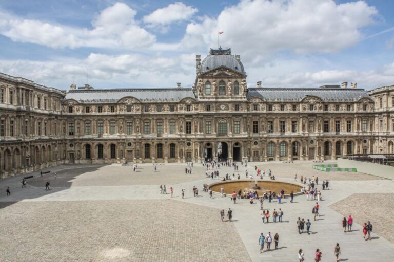 Inside Musée Du Louvre and the Jardin Des Tuileries Tour