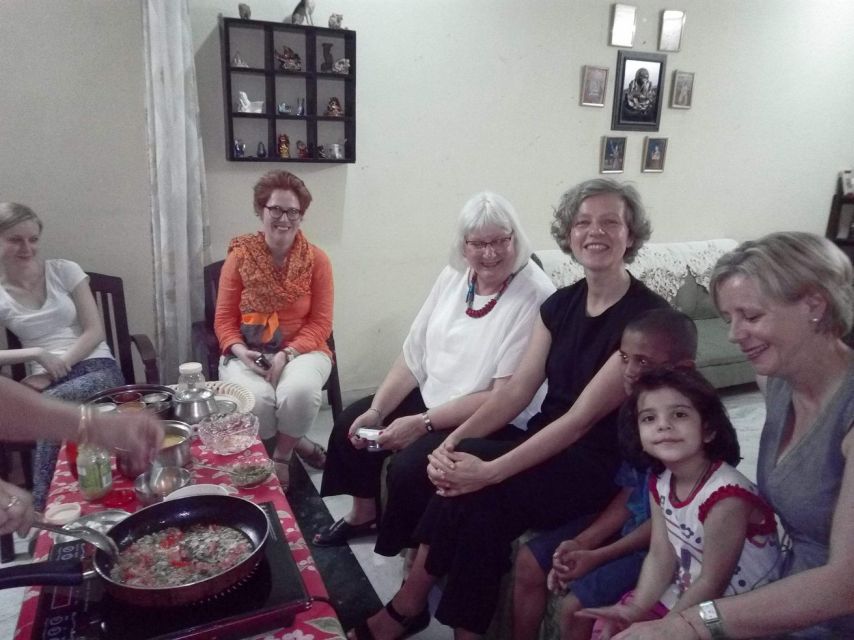 Jaipur: Home Cooking Class and Dinner With a Local Family - Experience Details