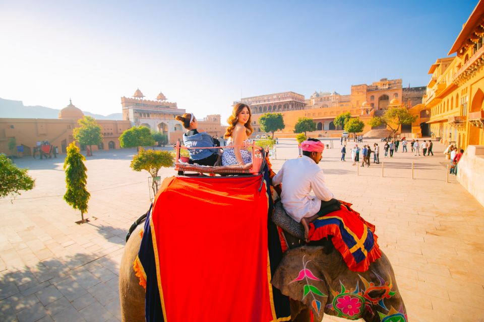Jaipur: Luxury Jaipur Highlight Day Tour by Car - Tour Overview