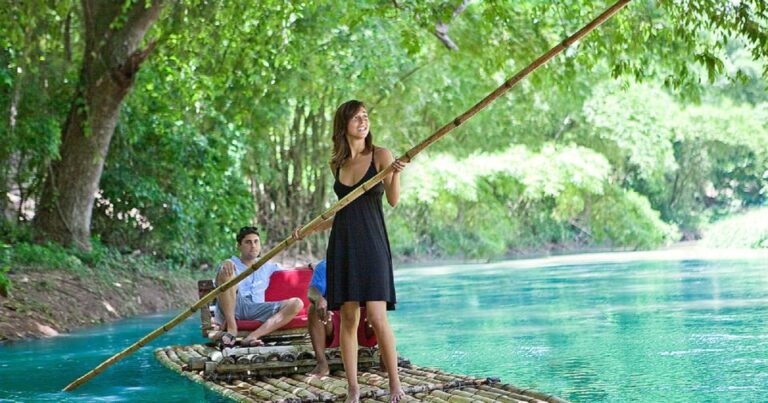 Jamaica: Bamboo Rafting on the Martha Brae