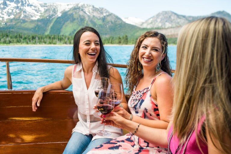 Lake Tahoe: Emerald Bay Wine-Tasting Boat Tour