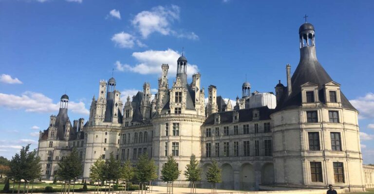 Loire Valley Castles: VIP Private Tour From Paris 3 Castles