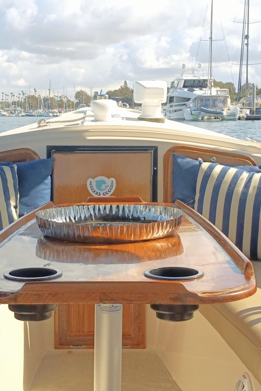 Los Angeles: Duffy Boat Cruise With Wine, Cheese & Sea Lions