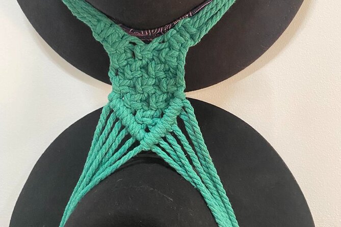 Macrame Hat Hanger Class in Tamborine Mountain Australia