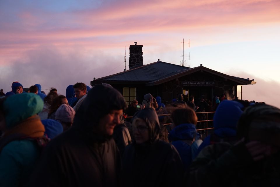 Maui: Haleakalā National Park Sunset Tour