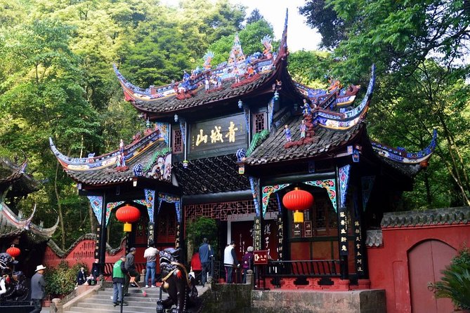 Mount Qingcheng and Dujiangyan Irrigation System Private Day Tour From Chengdu - Departure and Return Logistics