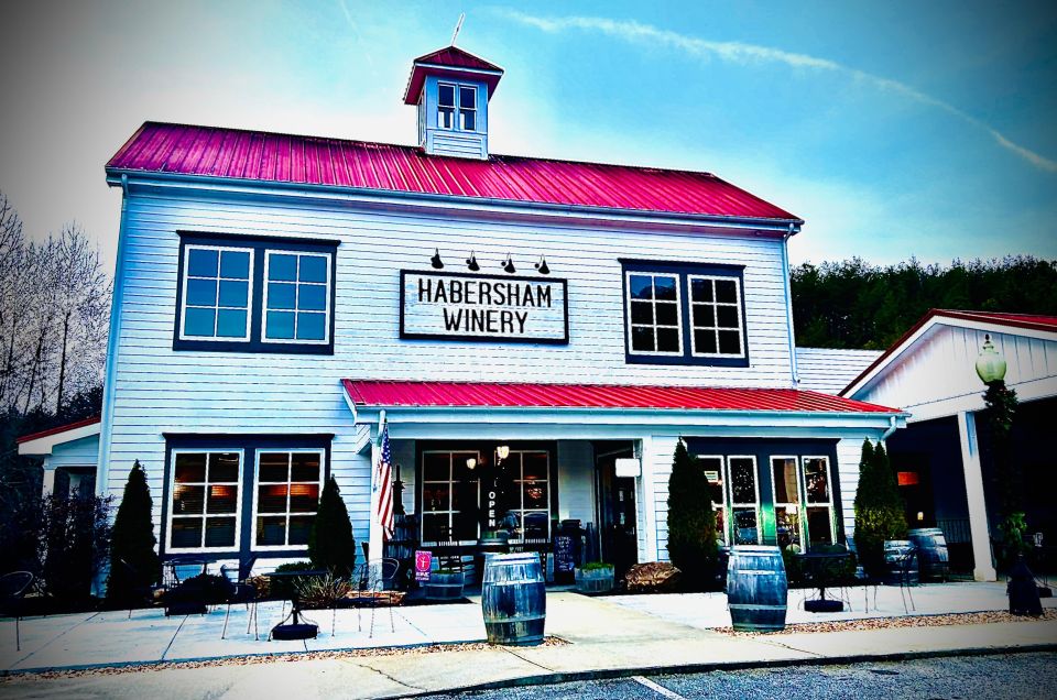 N. Georgia Private Wineries Tour, Dine and Shop From Atlanta