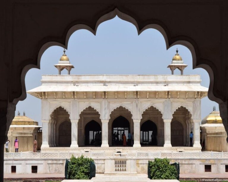 New Delhi & Agra Private Tour With Sunrise Taj Mahal